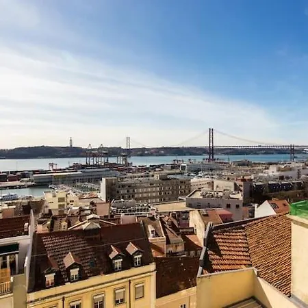 Airy Lapa 2 Bedroom River And Bridge Views Ac * Lizbona