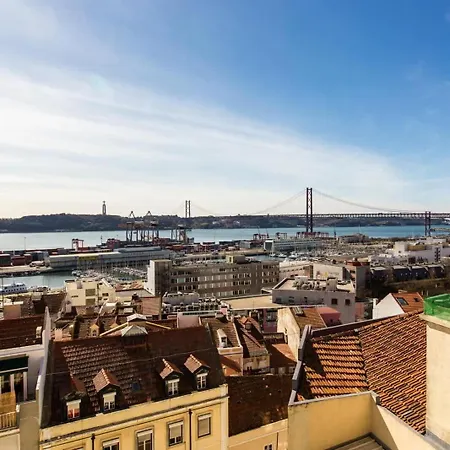 Airy Lapa 2 Bedroom River And Bridge Views Ac Lissabon