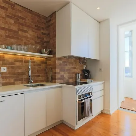 Airy Lapa 2 Bedroom River And Bridge Views Ac Lisboa