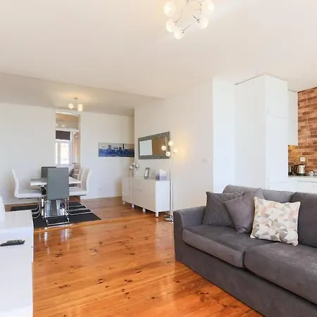 شقة Airy Lapa 2 Bedroom River And Bridge Views Ac *